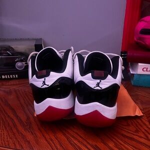 Jordan 11 lows